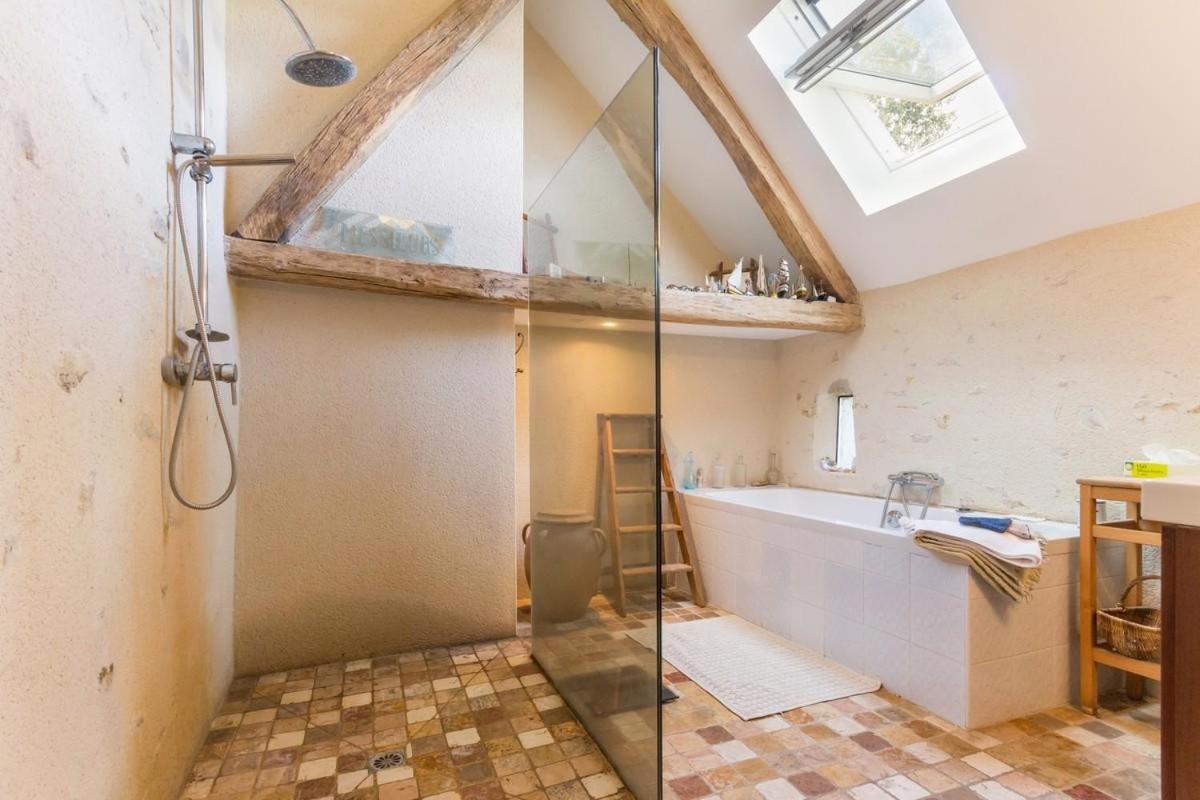 La Thibaude - Livry Bed & Breakfast Livry  Exterior foto