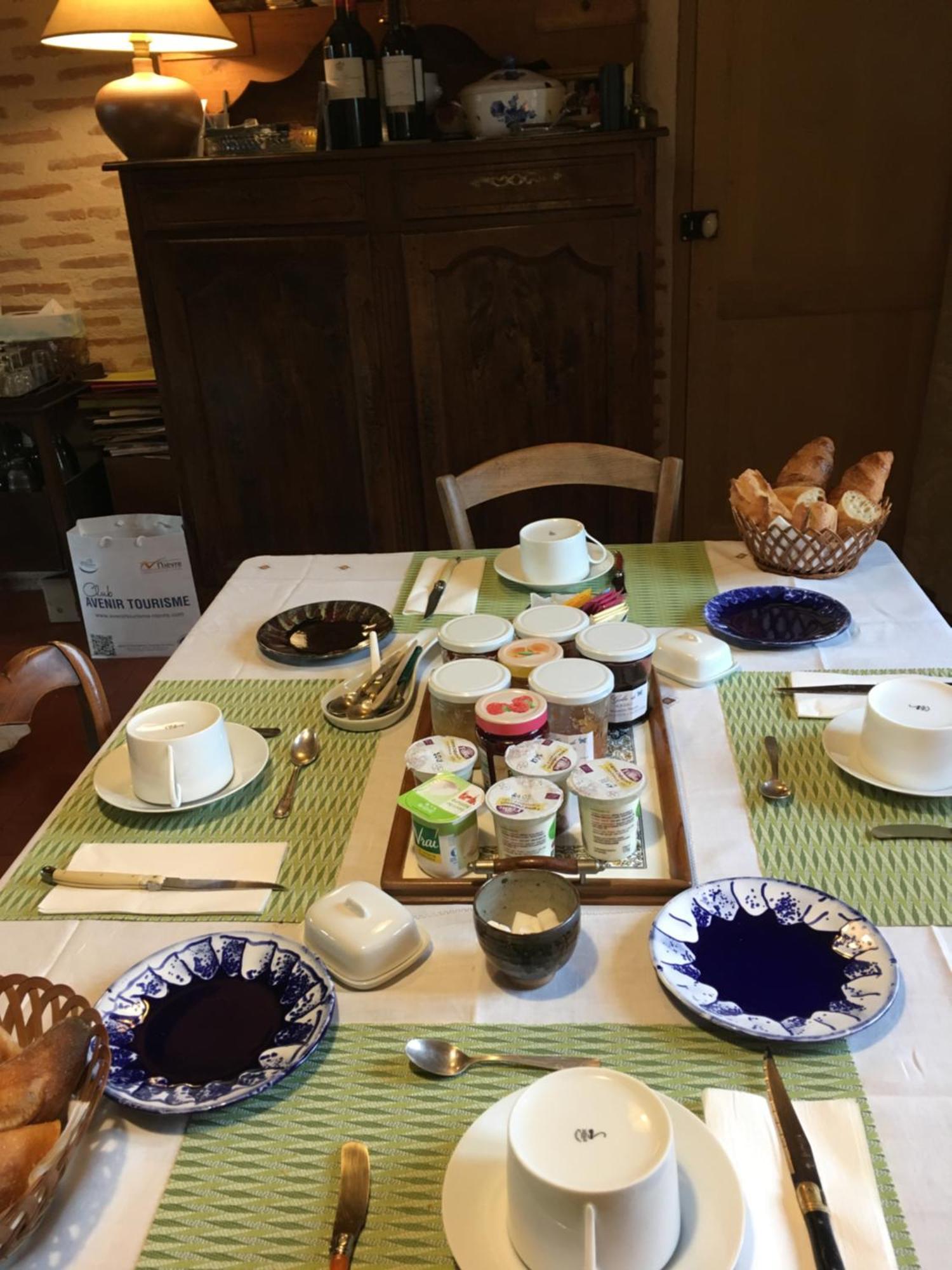 La Thibaude - Livry Bed & Breakfast Livry  Exterior foto